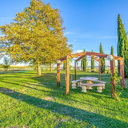 3 Bedroom Beautiful In * Rabastens